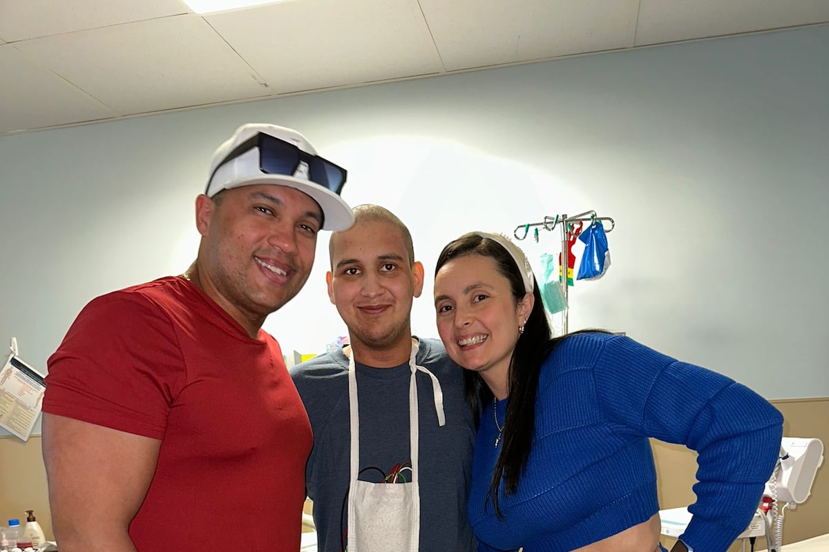 preloaded gallery image