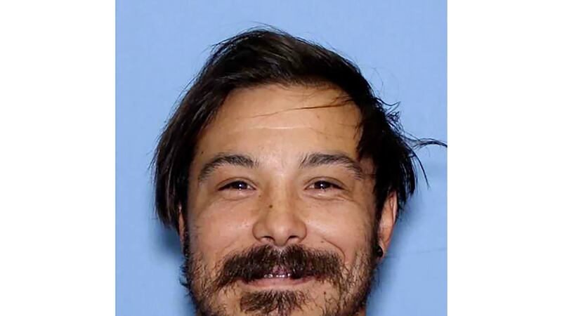 ARCHIVO - Esta imagen sin fecha, distribuida por el Departamento de Policía de Wenatchee, ...